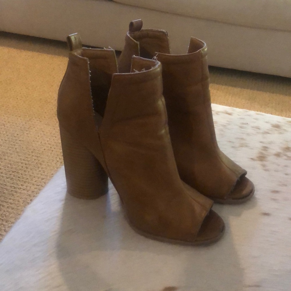 Camel color Faux leather booties